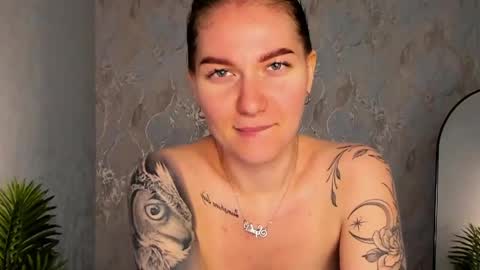 Sophia online show from May 31, 3:01 am
