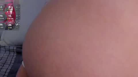Snapshot of babylissie chatting on October 2, 3:17 pm babylissie online show from October 2, 3:17 pm