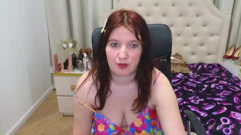 Angela online show from March 19, 2:54 pm