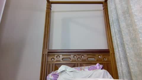 babytylerr online show from January 16, 1:23 am