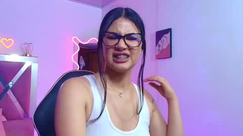  VENU  online show from September 12, 3:40 am