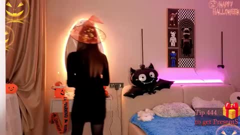 JOIN FAN CLUB TO GET MY CONTENT FOR FREE  online show from October 31, 8:07 am