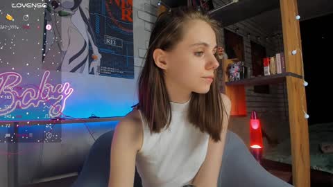 Molly  links in bio online show from January 20, 6:10 pm