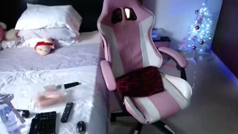 sandra online show from November 26, 12:50 pm