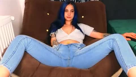 Amy online show from May 22, 9:35 pm