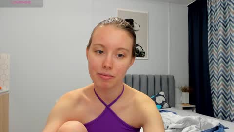 Kira online show from December 22, 9:55 am