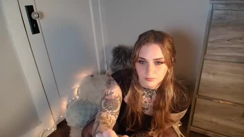 Snapshot of bambidear420 chatting on March 8, 4:52 am Bambi online show from March 8, 4:52 am