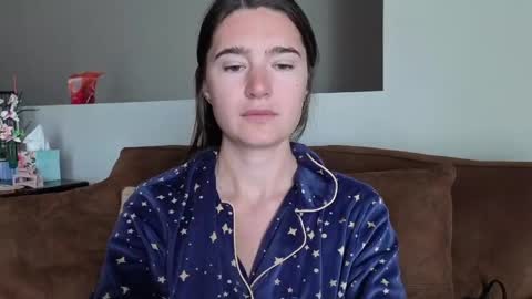 Bambi Farrina online show from May 21, 2:37 pm