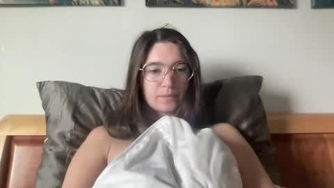 Bambi Farrina online show from May 12, 2:57 pm
