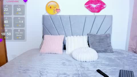 Barbara Daniels online show from April 16, 7:13 pm