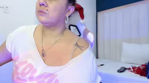 Snapshot of barbara_portman chatting on December 3, 2:12 am Barbara online show from December 3, 2:12 am