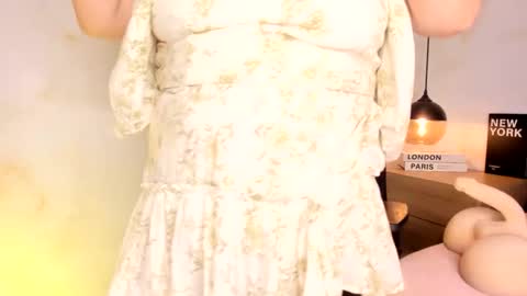 Snapshot of barbara_portman chatting on September 30, 2:06 am Barbara online show from September 30, 2:06 am
