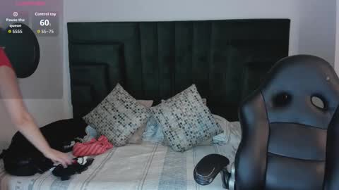 Barbara  online show from October 18, 12:14 am