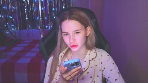 Eva online show from December 31, 11:31 am