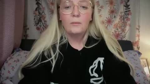 barbiegirl966 online show from January 17, 9:22 pm