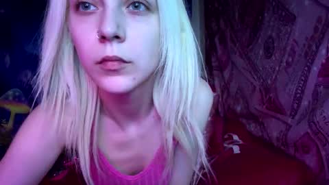 barbieswrld_420 online show from November 11, 9:28 am