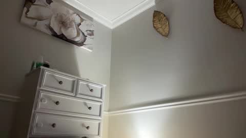 chicka online show from January 18, 5:04 am