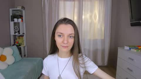 Snapshot of bb_lourels_ chatting on September 12, 3:08 pm Lourel I will be here on and online show from September 12, 3:08 pm