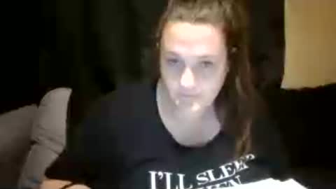 QuEen KeLs online show from June 13, 4:32 am