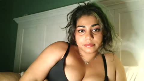 bbycakes0905 online show from September 18, 5:39 am