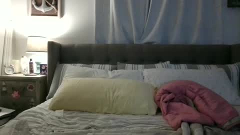 Emma online show from September 27, 7:26 am