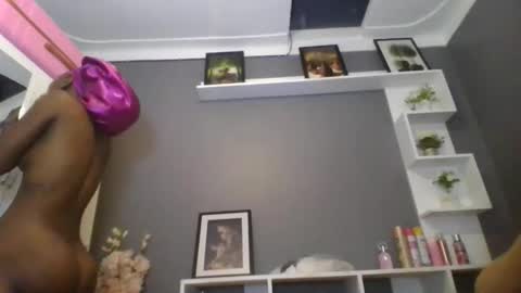 Lil stunner online show from March 21, 10:31 am