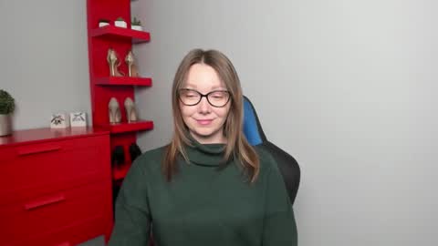 Zoe online show from October 28, 7:58 am