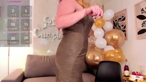 Rebecca  online show from January 8, 6:23 pm