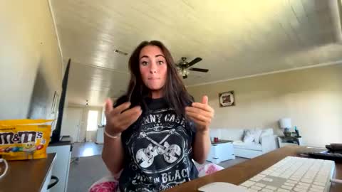 beccaraexoxo online show from May 14, 10:04 pm