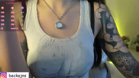 Marzhie online show from October 23, 2:34 pm