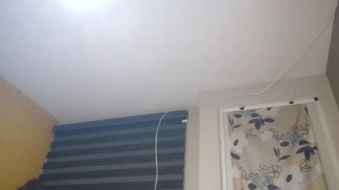 BECKY BOO  online show from April 25, 2:25 am