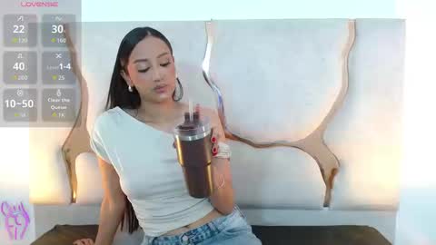 BELLA online show from September 20, 2:37 pm