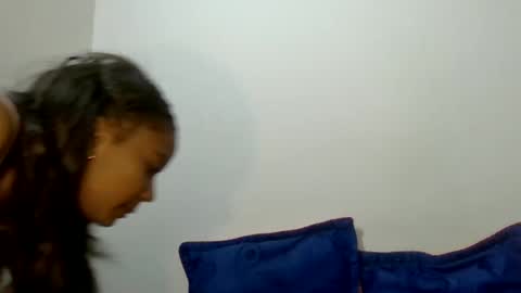 Snapshot of behla_rouseh chatting on February 11, 11:20 am Behla Rouseh online show from February 11, 11:20 am