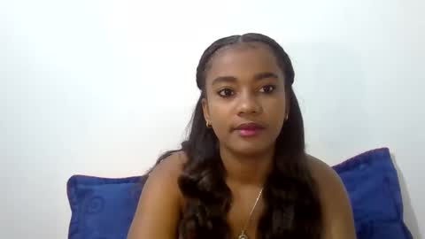 Snapshot of behla_rouseh chatting on February 10, 11:04 am Behla Rouseh online show from February 10, 11:04 am