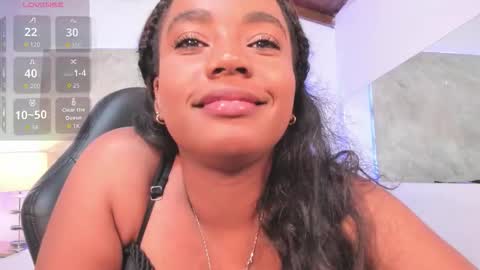 Snapshot of behla_rouseh2 chatting on October 16, 10:34 pm Behla Rouseh online show from October 16, 10:34 pm
