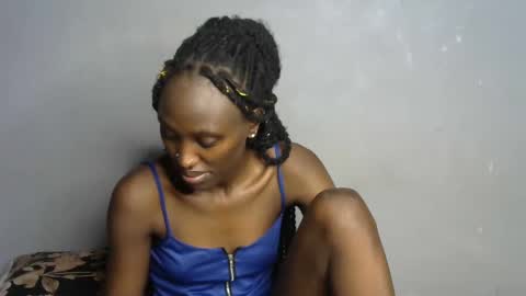 Snapshot of beib_love chatting on December 5, 11:16 am beib_love online show from December 5, 11:16 am