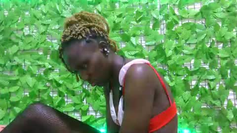 Snapshot of beib_love chatting on September 18, 12:42 am beib_love online show from September 18, 12:42 am