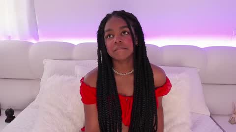 Snapshot of belkis_mills chatting on December 4, 5:55 pm Belkis online show from December 4, 5:55 pm
