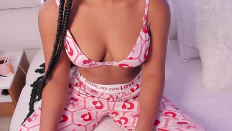 Snapshot of belkis_mills chatting on January 16, 2:30 pm Belkis online show from January 16, 2:30 pm
