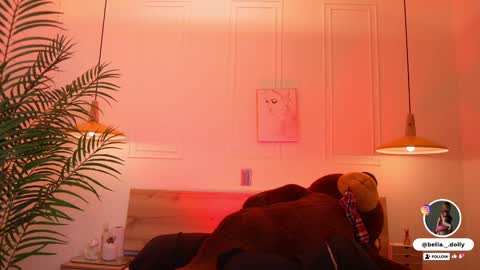 Snapshot of bella__donne chatting on October 1, 3:28 pm online show from October 1, 3:28 pm