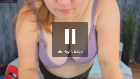 bella_blvack online show from June 16, 5:41 am