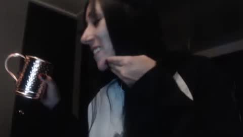 bella_luna34 online show from February 15, 5:10 am