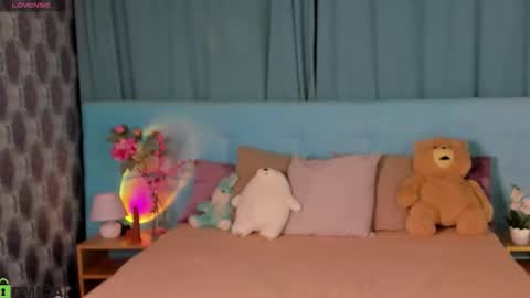 Bella online show from October 15, 12:57 am