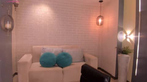  Bella C  online show from April 12, 8:22 pm