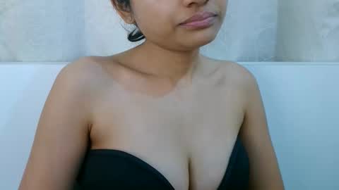 bellacrystall online show from January 15, 7:58 am