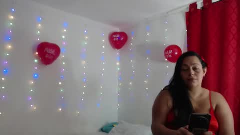 belladama42 online show from February 14, 5:20 am