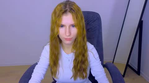 BellaFoxi online show from October 23, 11:38 am