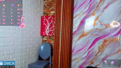   online show from March 19, 11:36 am