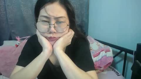 Bella online show from November 2, 3:37 pm