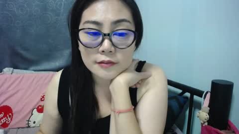 Bella online show from June 18, 2:11 pm